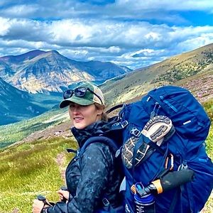 Meet your Posher, Nev